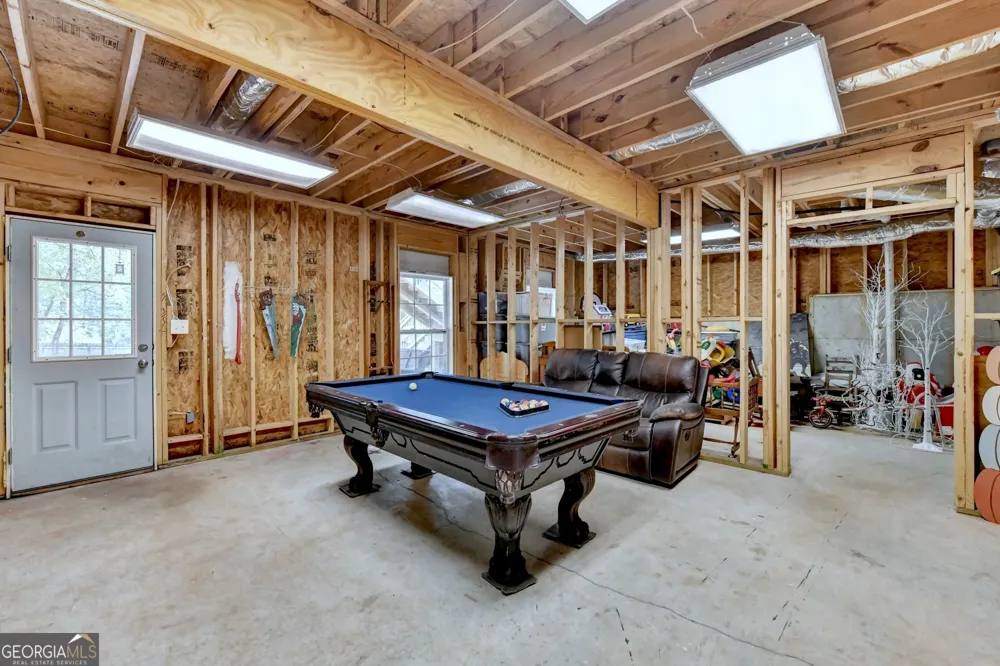 49 Flintstone RD Jefferson, GA 30549