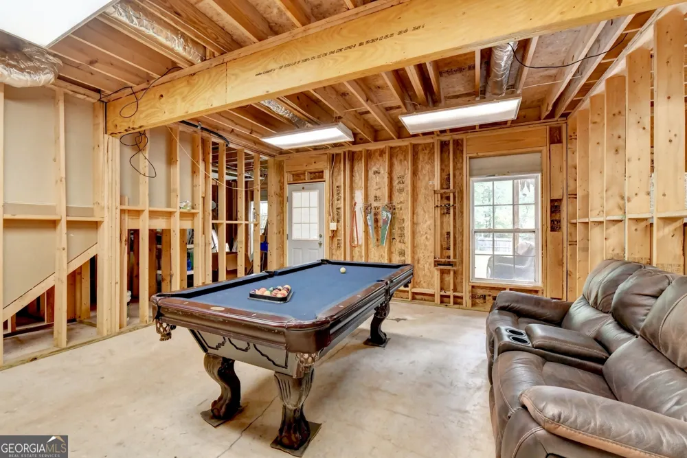 49 Flintstone RD Jefferson, GA 30549