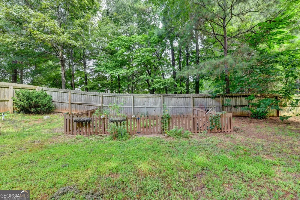 49 Flintstone RD Jefferson, GA 30549