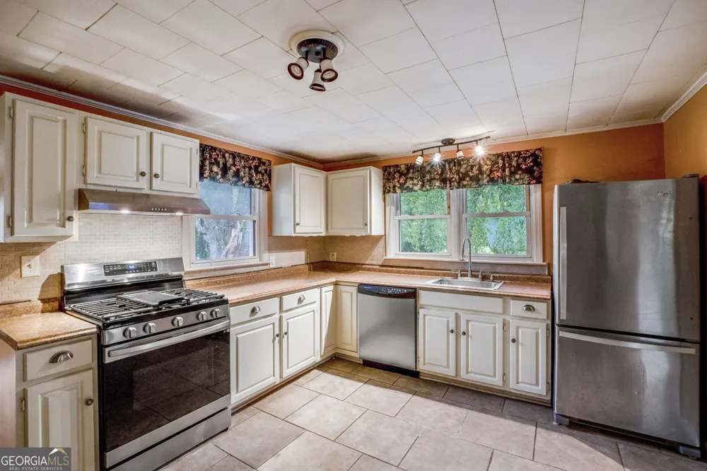 256 Black Rock Mountain PKWY Clayton, GA 30525