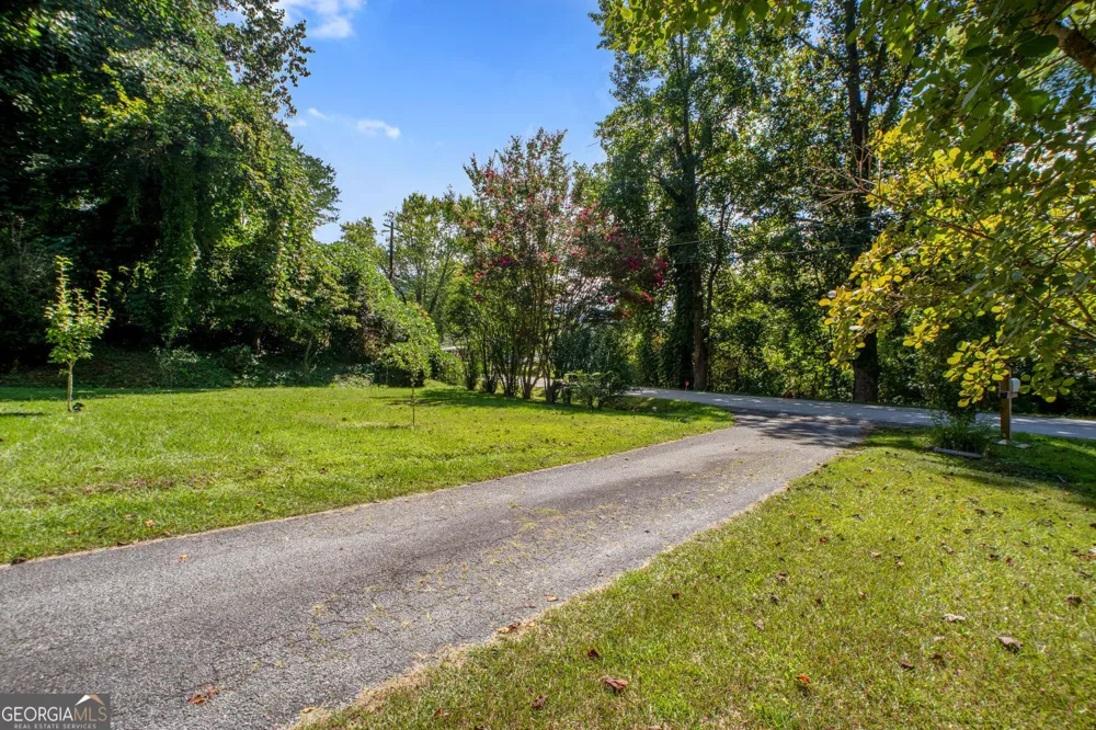 256 Black Rock Mountain PKWY Clayton, GA 30525