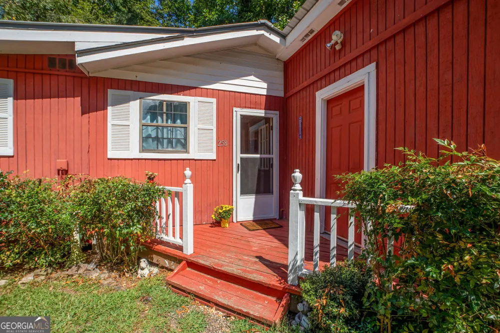 256 Black Rock Mountain PKWY Clayton, GA 30525