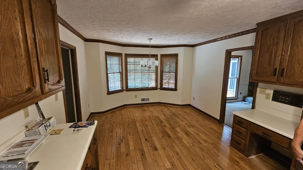 2858 Livsey DR Tucker, GA 30084