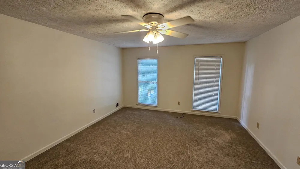 2858 Livsey DR Tucker, GA 30084