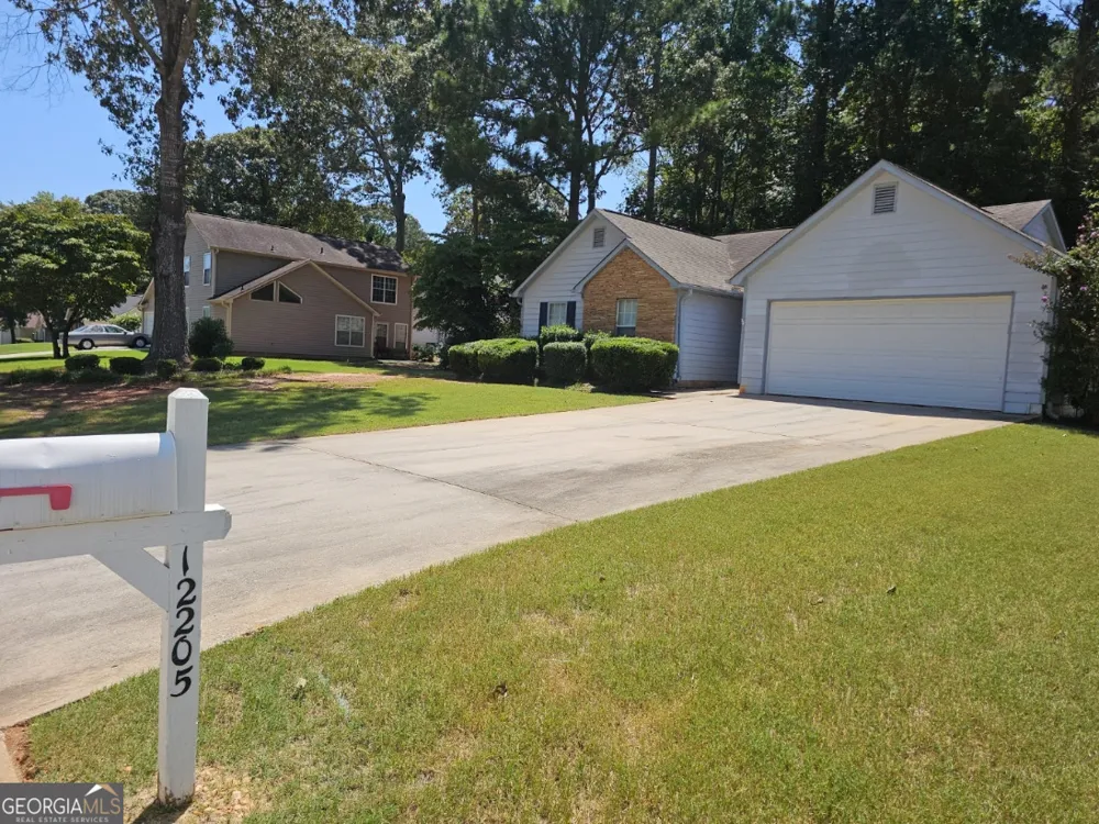 12205 Cypress WAY Fayetteville, GA 30215