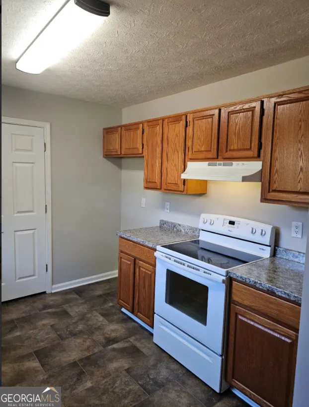 12205 Cypress WAY Fayetteville, GA 30215