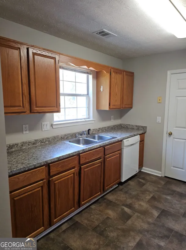 12205 Cypress WAY Fayetteville, GA 30215