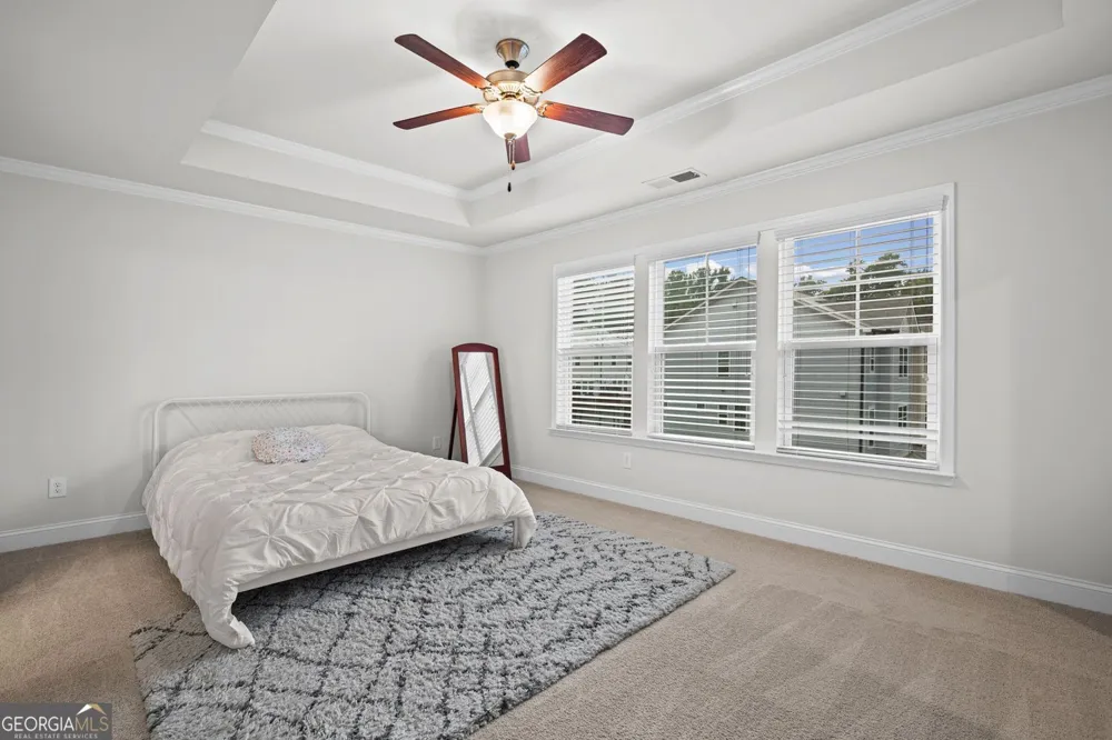 2779 White Oak LN Decatur, GA 30032