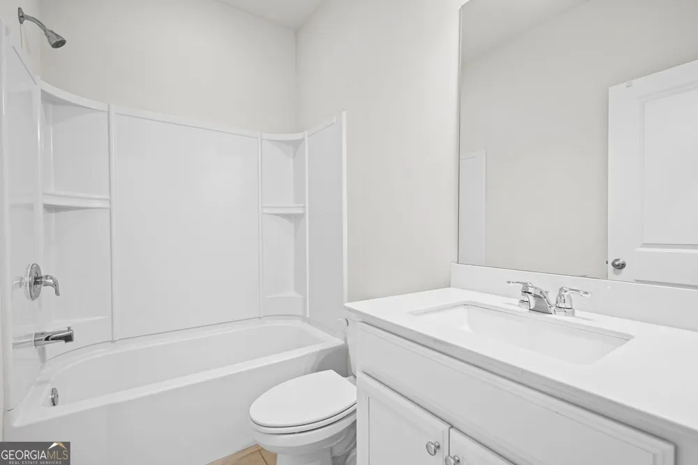 2779 White Oak LN Decatur, GA 30032