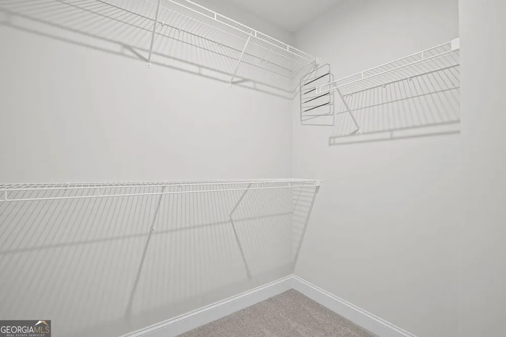 2779 White Oak LN Decatur, GA 30032