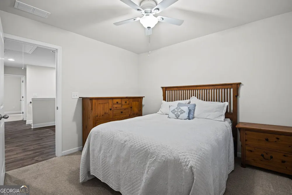 2779 White Oak LN Decatur, GA 30032
