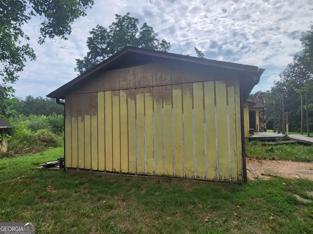 1182 Cleveland Mill RD Hartwell, GA 30643