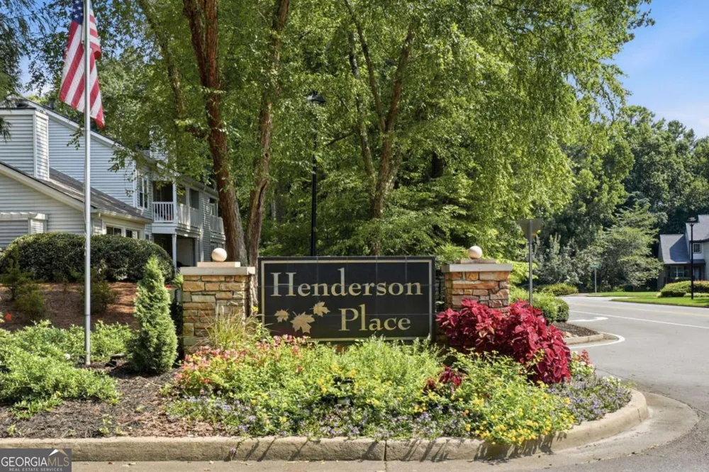3073 Westwood WAY Alpharetta, GA 30004