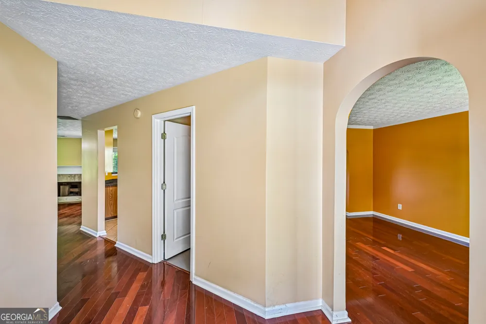 2083 Dylan CT Ellenwood, GA 30294
