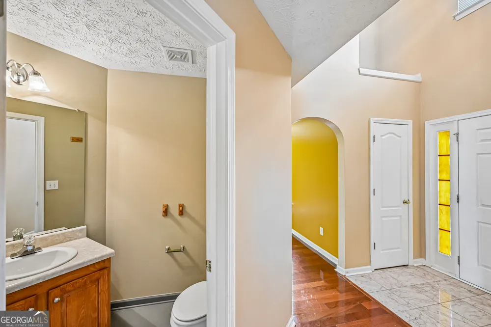 2083 Dylan CT Ellenwood, GA 30294