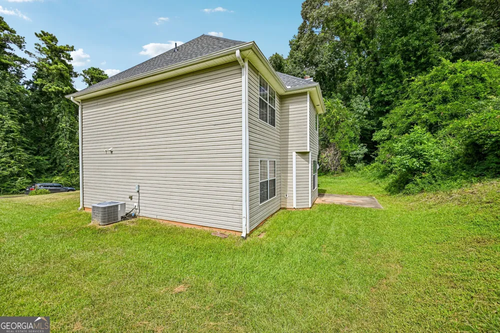 2083 Dylan CT Ellenwood, GA 30294