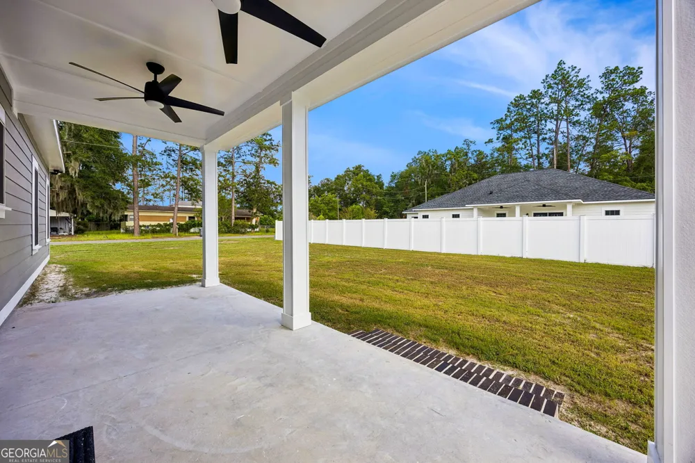 110 Robinson ST Folkston, GA 31537