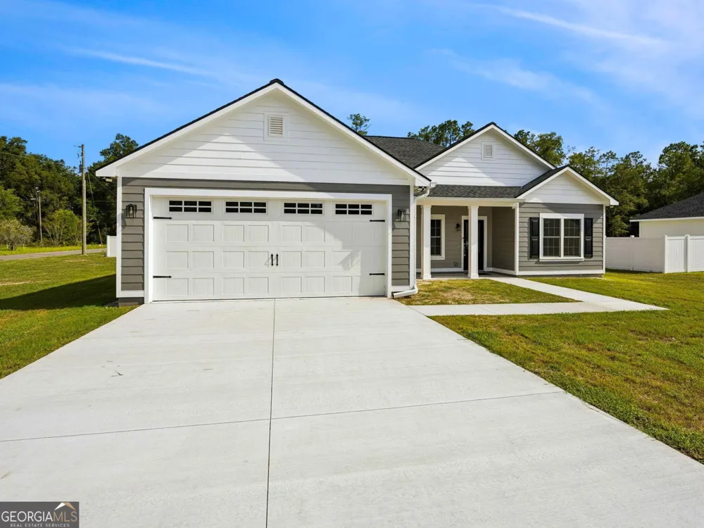 110 Robinson ST Folkston, GA 31537