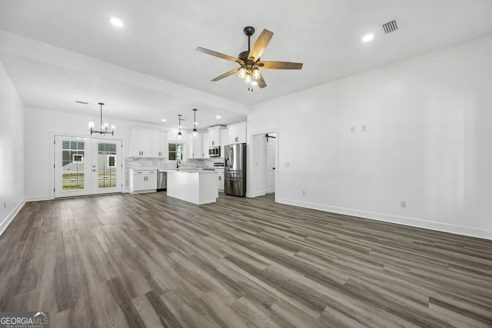 215 McQueen ST Folkston, GA 31537