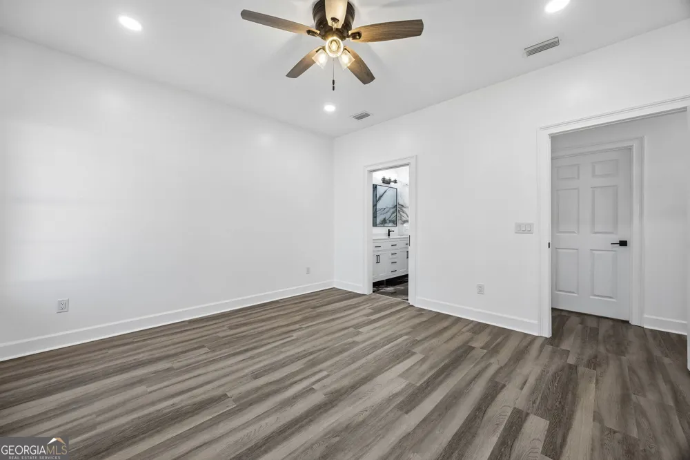 215 McQueen ST Folkston, GA 31537