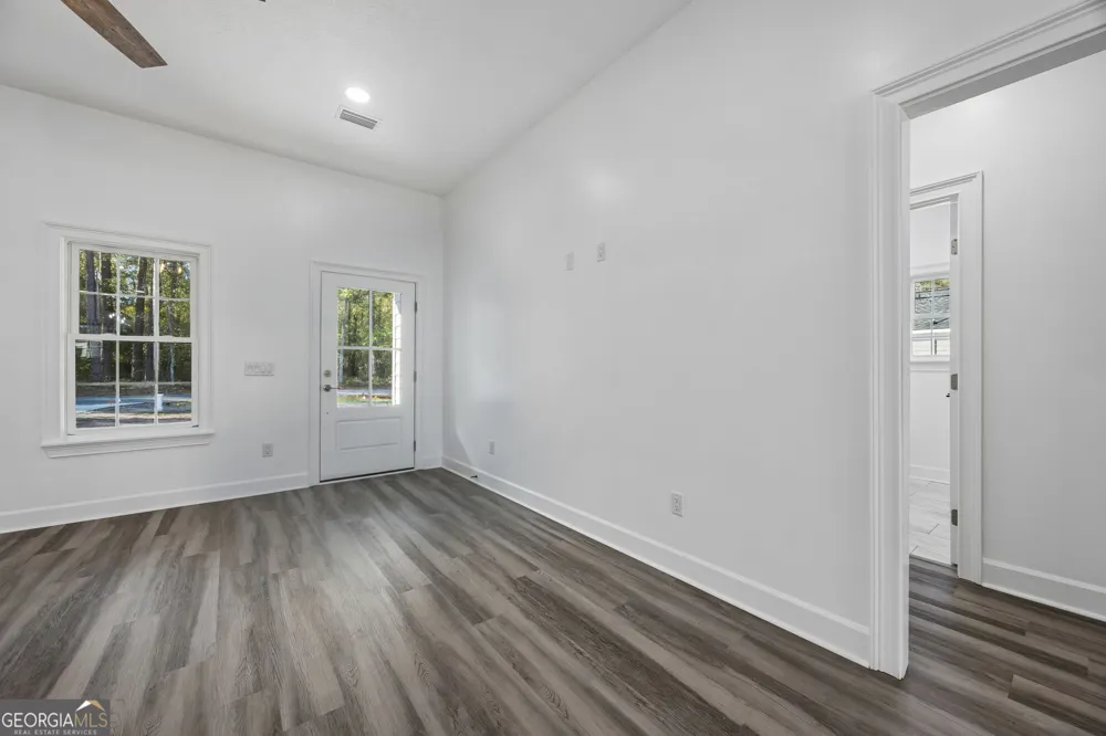 215 McQueen ST Folkston, GA 31537