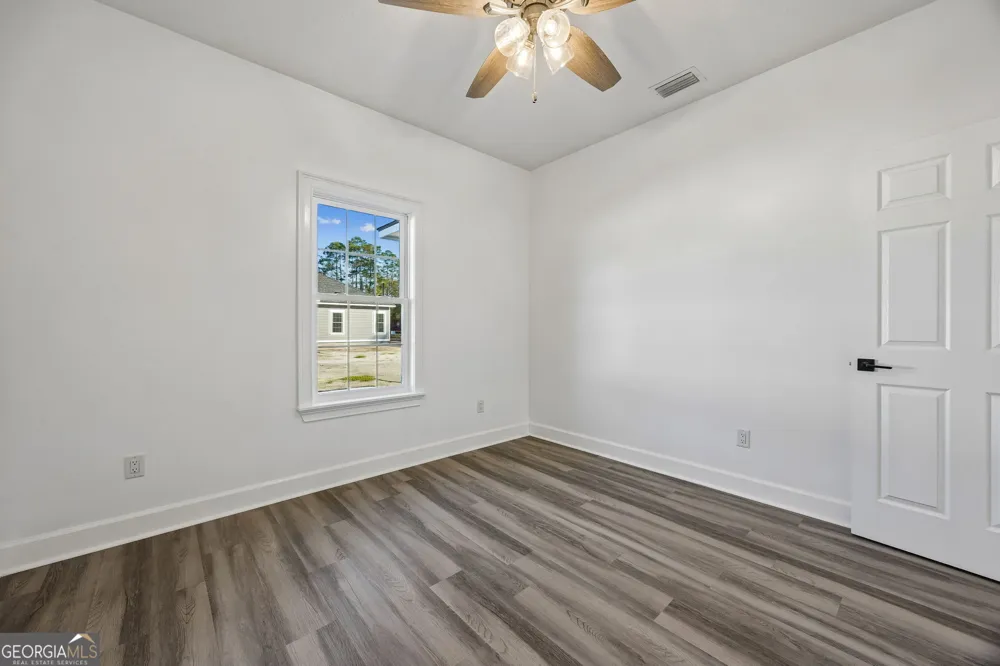 215 McQueen ST Folkston, GA 31537