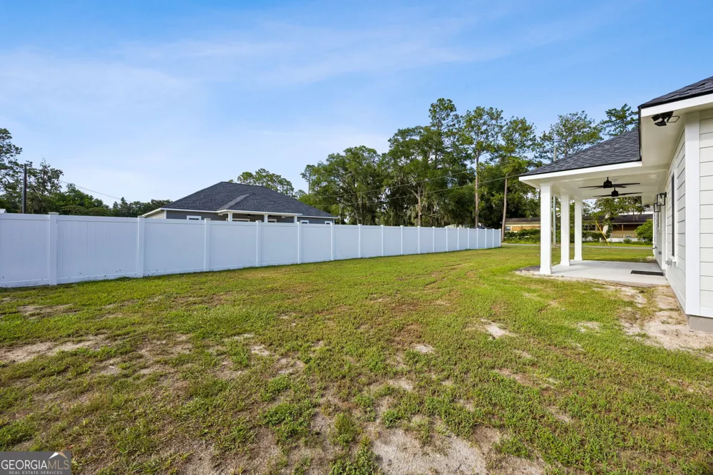 215 McQueen ST Folkston, GA 31537