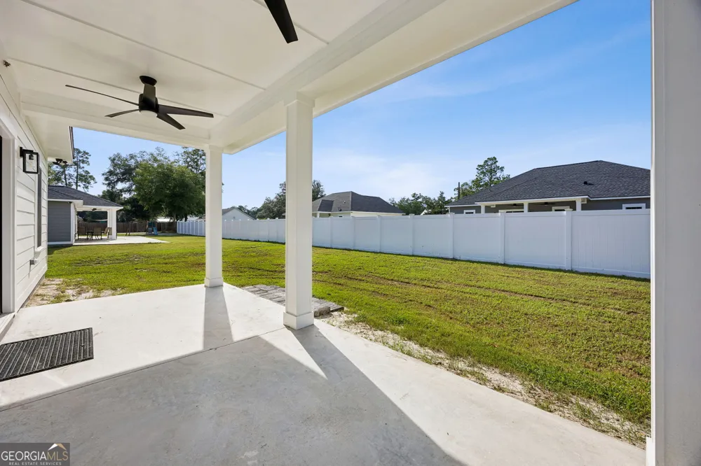 215 McQueen ST Folkston, GA 31537