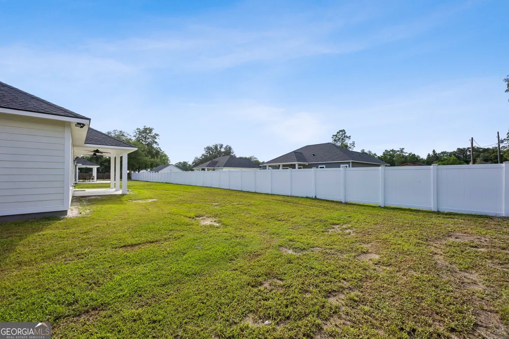 215 McQueen ST Folkston, GA 31537
