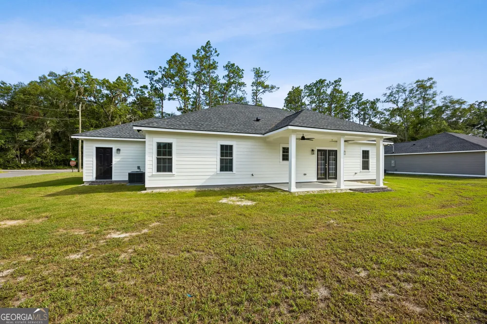 215 McQueen ST Folkston, GA 31537