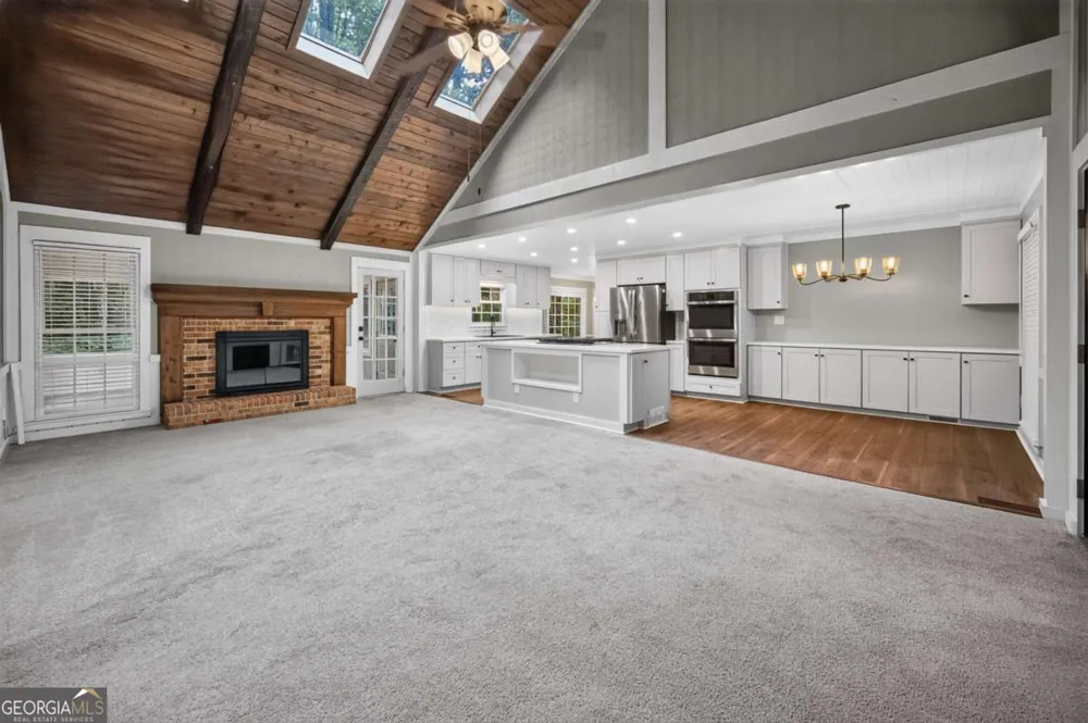 1955 Branchwood CT Snellville, GA 30078