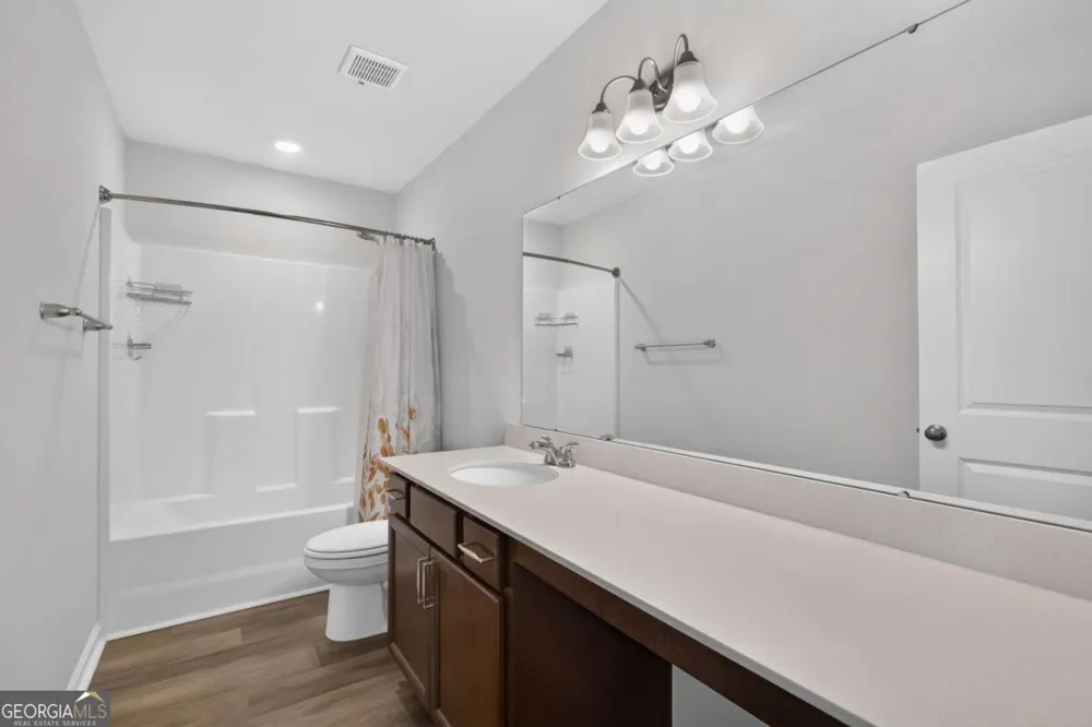 455 Tondee WAY Midway, GA 31320