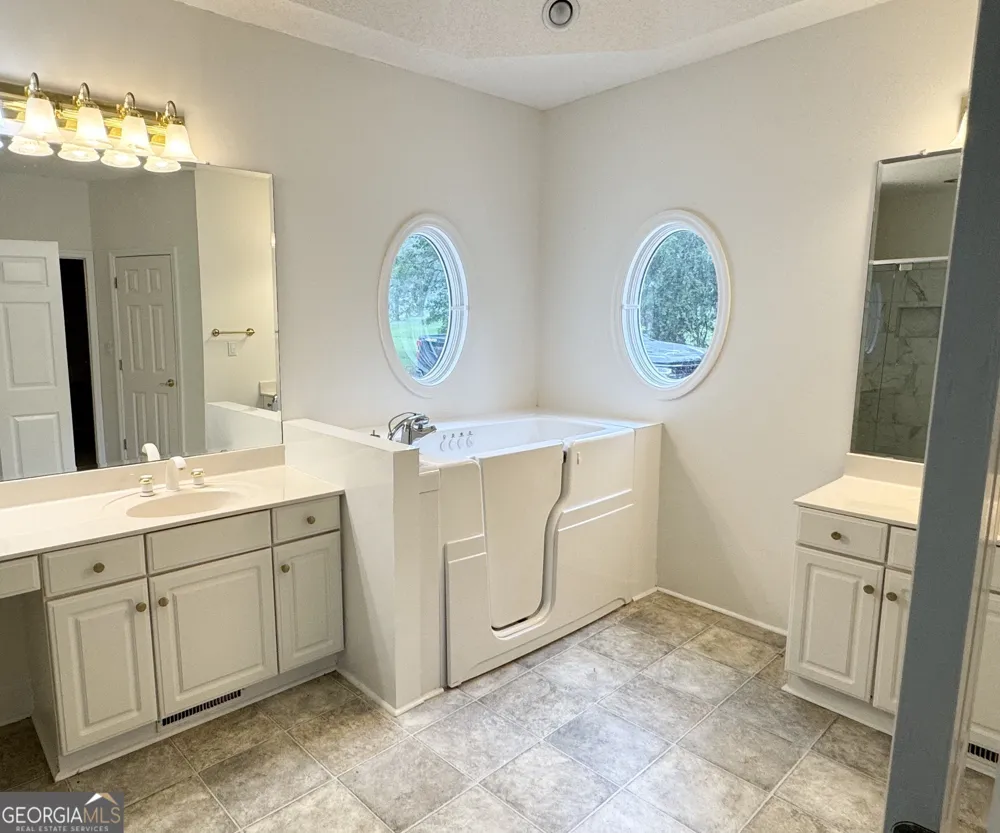 113 S Tamie CIR Kathleen, GA 31047