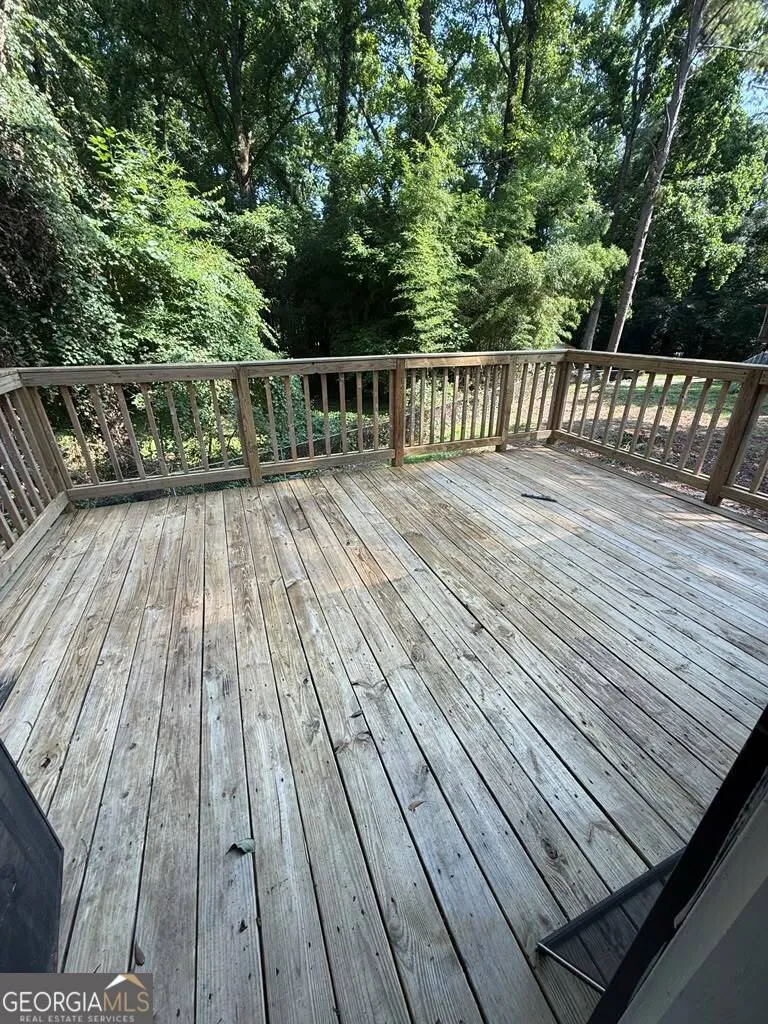 480 evergreen DR Forest Park, GA 30297