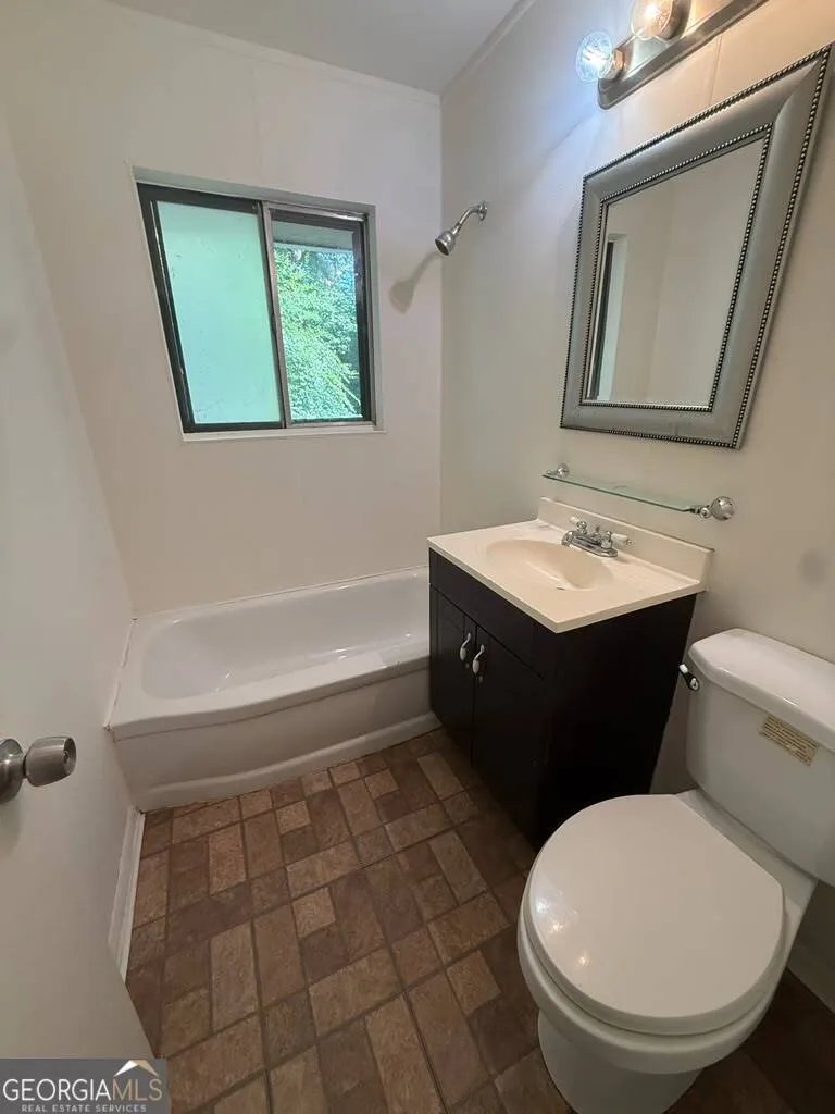 480 evergreen DR Forest Park, GA 30297