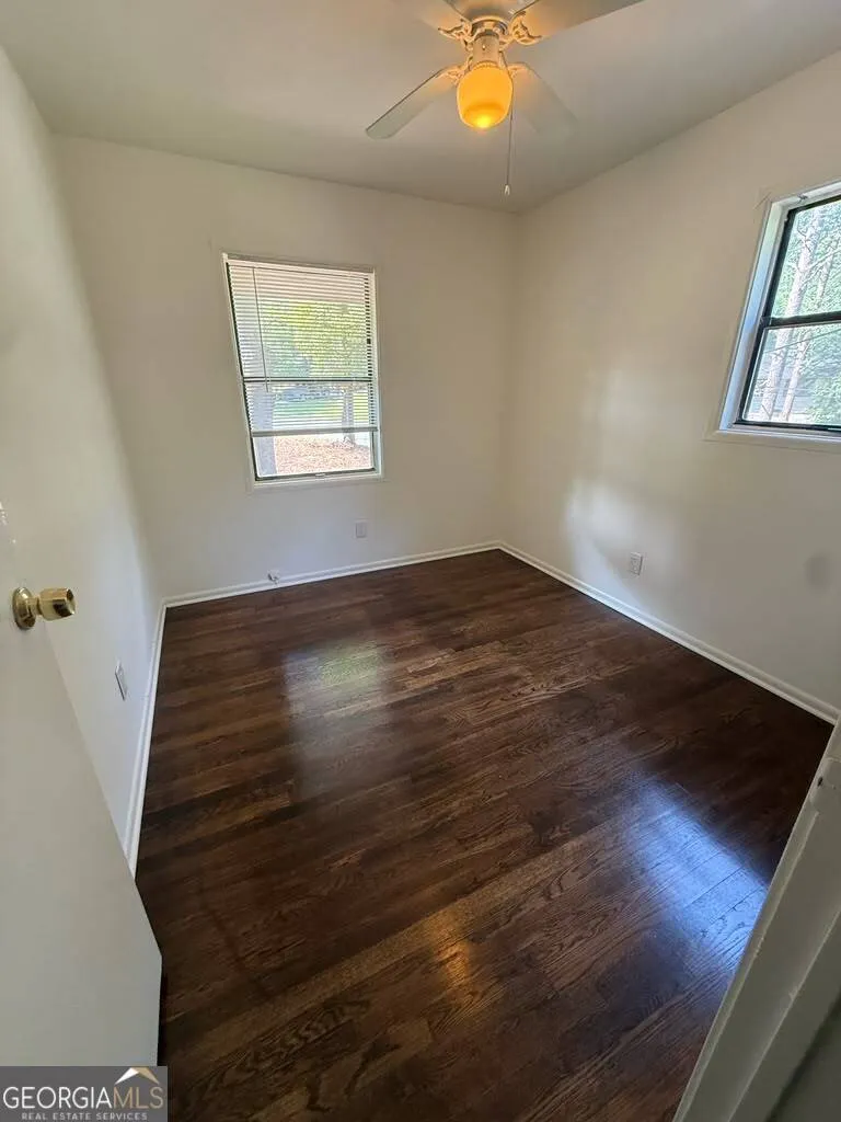480 evergreen DR Forest Park, GA 30297