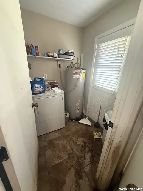 149 LIVE OAK LN Lakehills, TX 78063
