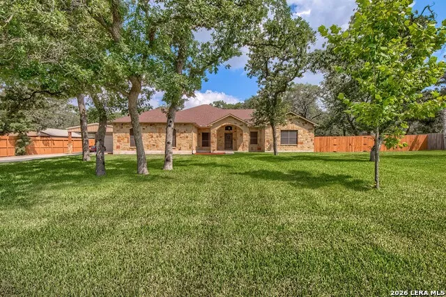 173 CHAMPIONS BLVD La Vernia, TX 78121