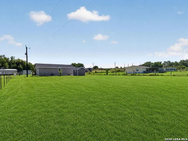 5353 LABUS RD LOT 13 Elmendorf, TX 78112
