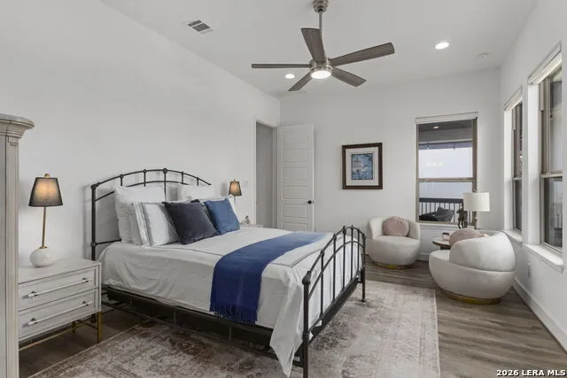 230 Navarro Boerne, TX 78006