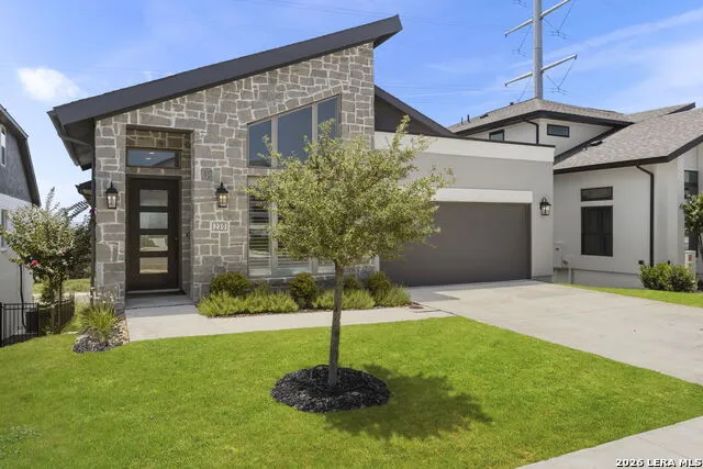230 Navarro Boerne, TX 78006