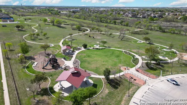 228 COMANCHE TRL Cibolo, TX 78108
