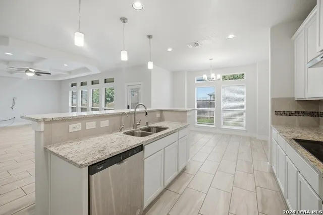 2560 Windle Ln Seguin, TX 78155