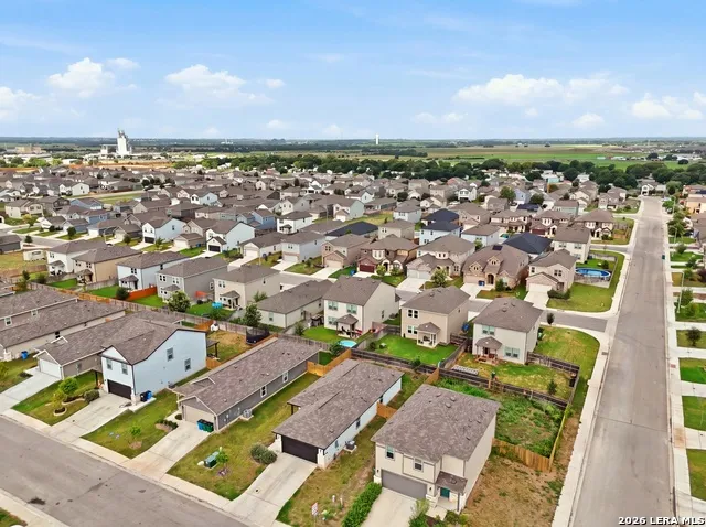 2560 Windle Ln Seguin, TX 78155