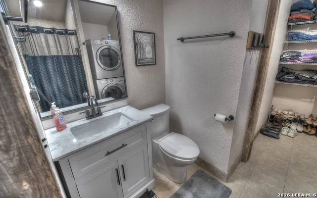 140 Patterson Drive Leakey, TX 78873