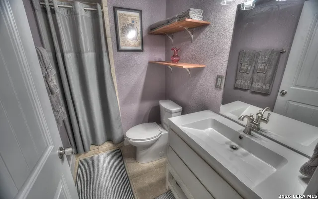 140 Patterson Drive Leakey, TX 78873
