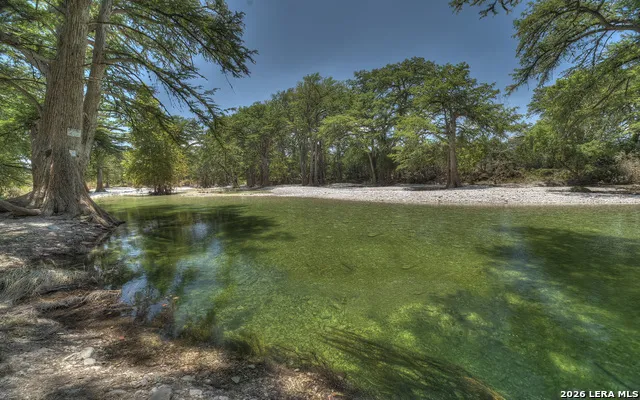 140 Patterson Drive Leakey, TX 78873