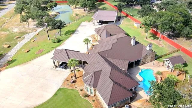 157 Bucks Lane La Vernia, TX 78121