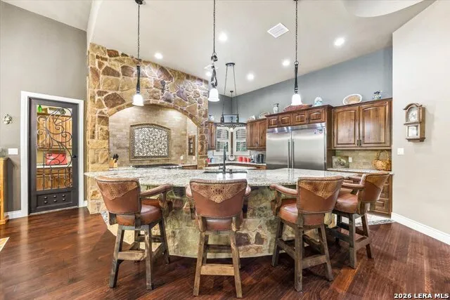 157 Bucks Lane La Vernia, TX 78121