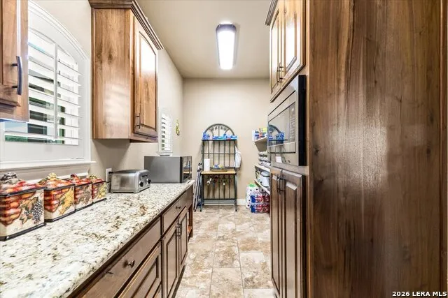 157 Bucks Lane La Vernia, TX 78121